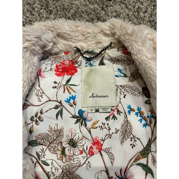Anthropologie Elevenses Boho Faux Fur Cream Vest Size M Cozy Wintercore Fall - Picture 5 of 8